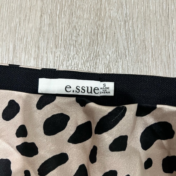 E.ssue leopard print midi skirt - Picture 3 of 6